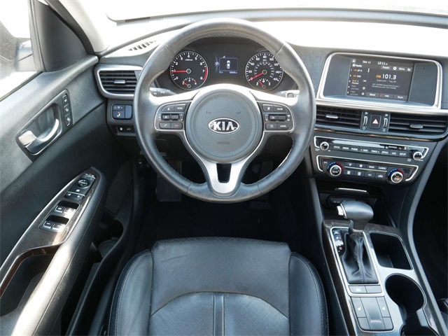 2018 Kia Optima EX 11