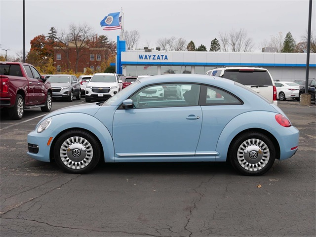 2013 Volkswagen Beetle 2.5L Fender Edition 3