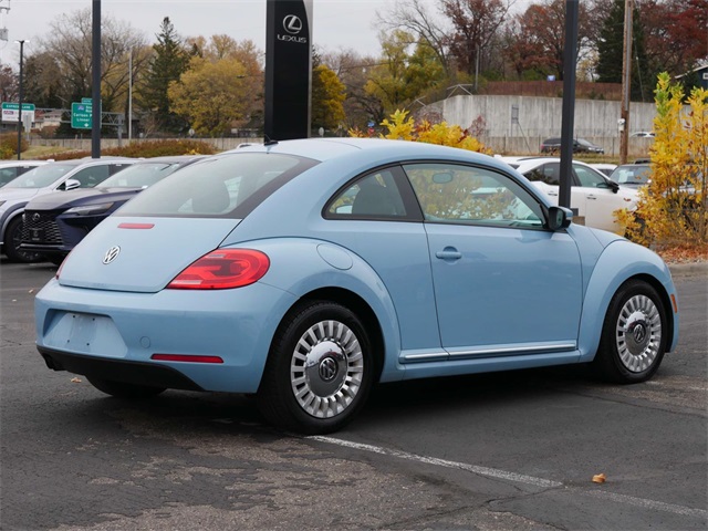 2013 Volkswagen Beetle 2.5L Fender Edition 5