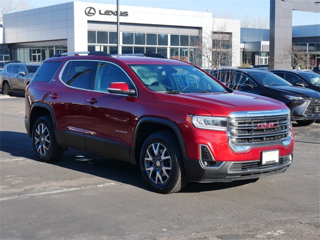 2023 GMC Acadia SLT 1