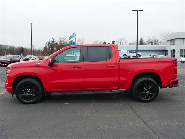 2022 Chevrolet Silverado 1500 RST 3