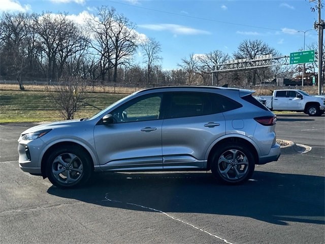 2024 Ford Escape ST-Line 3