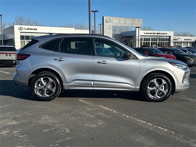 2024 Ford Escape ST-Line 6