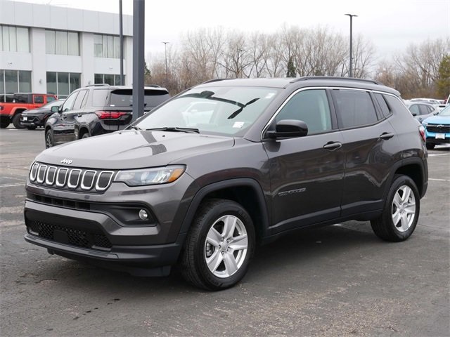 2022 Jeep Compass Latitude 2