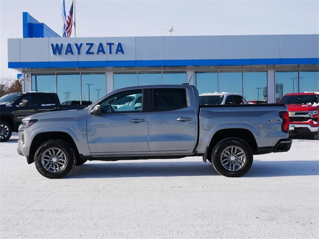 2023 Chevrolet Colorado LT 3