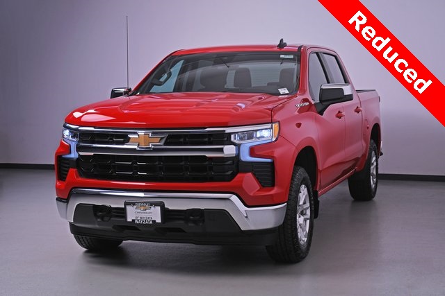 2024 Chevrolet Silverado 1500 LT 3