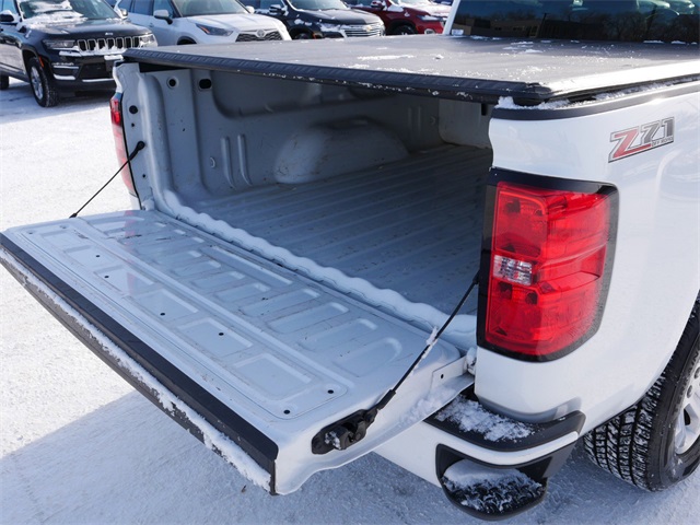 2017 Chevrolet Silverado 1500 LT 13