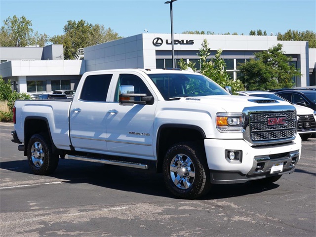 2018 GMC Sierra 3500HD Denali 1