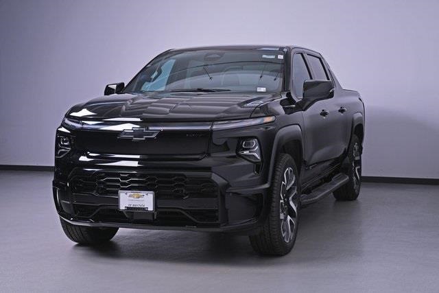 2024 Chevrolet Silverado EV RST 3