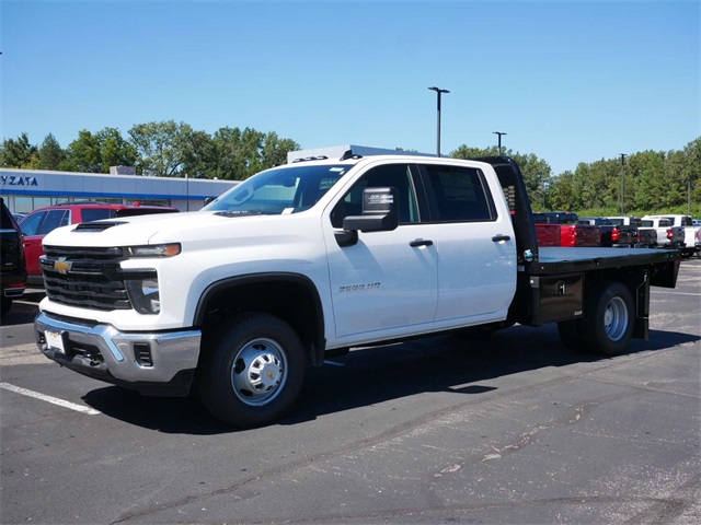 2024 Chevrolet Silverado 3500HD Work Truck 2