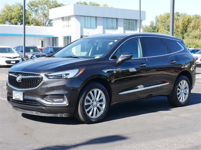 2018 Buick Enclave Essence 2