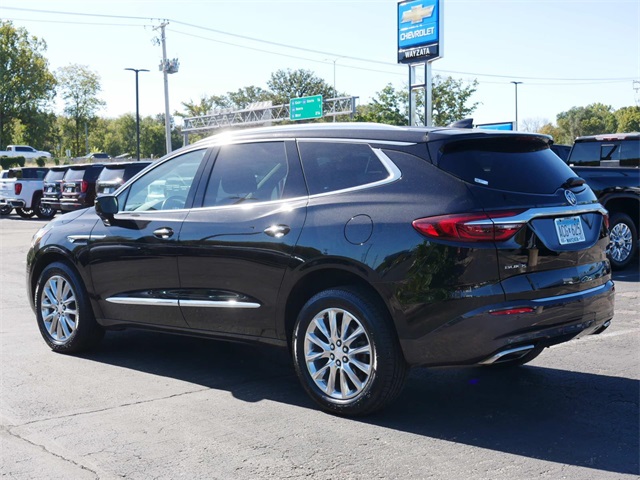 2018 Buick Enclave Essence 4