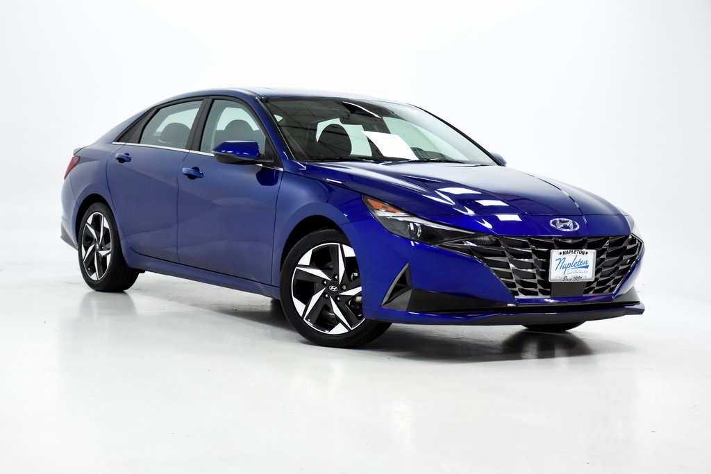 2022 Hyundai Elantra SEL 4