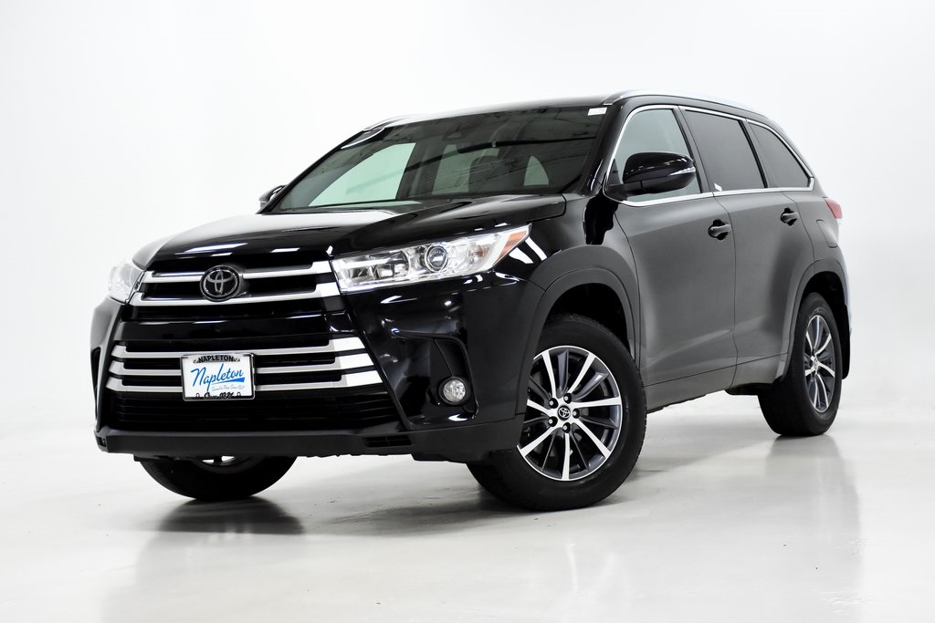 2017 Toyota Highlander XLE 1