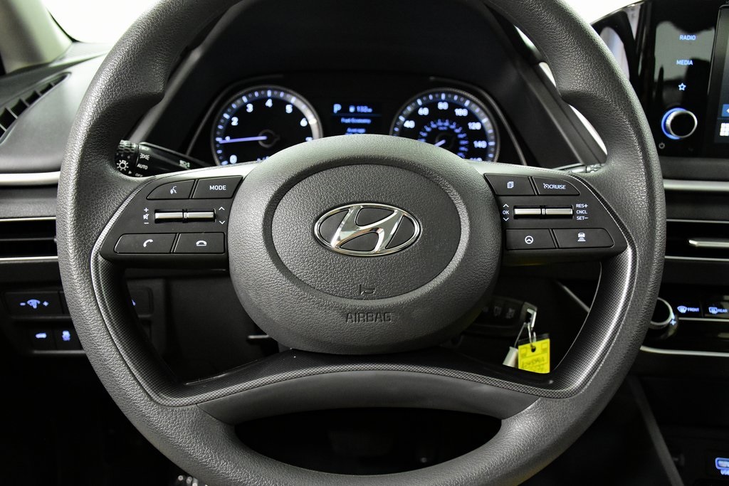 2022 Hyundai Sonata SE 11