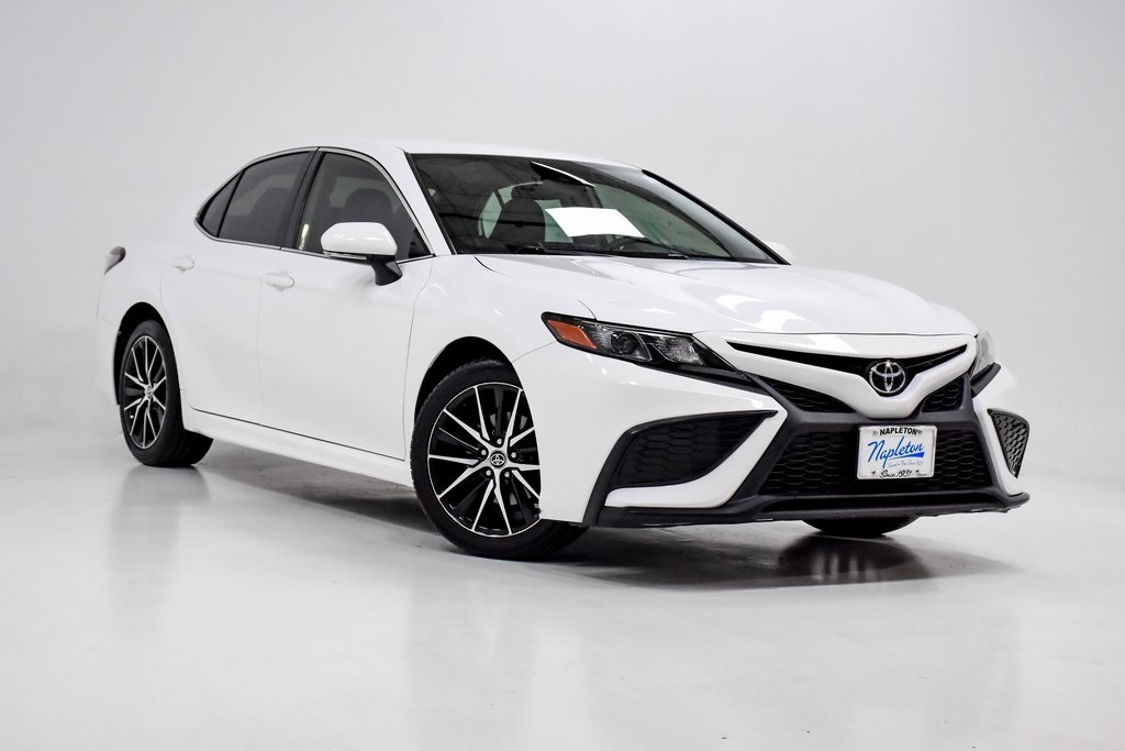 2022 Toyota Camry SE 5