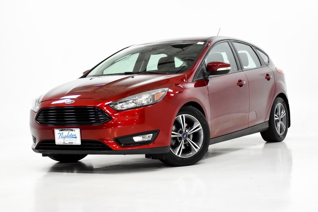 2016 Ford Focus SE 1