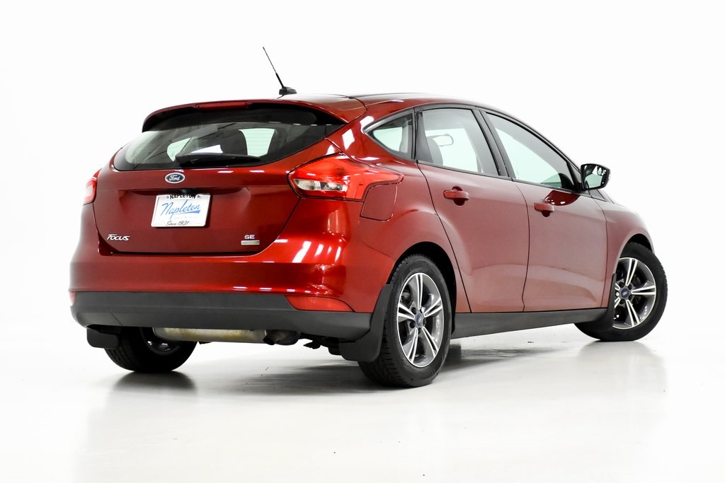 2016 Ford Focus SE 27