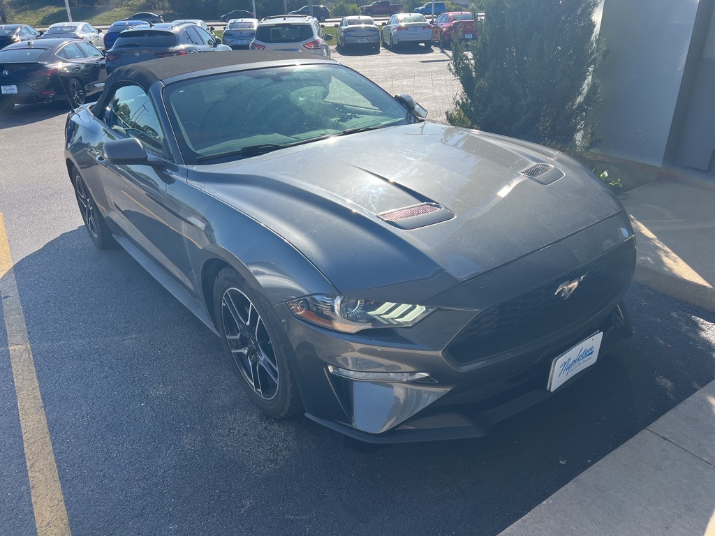 2018 Ford Mustang EcoBoost Premium 3