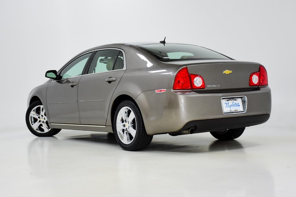 2010 Chevrolet Malibu LT 23