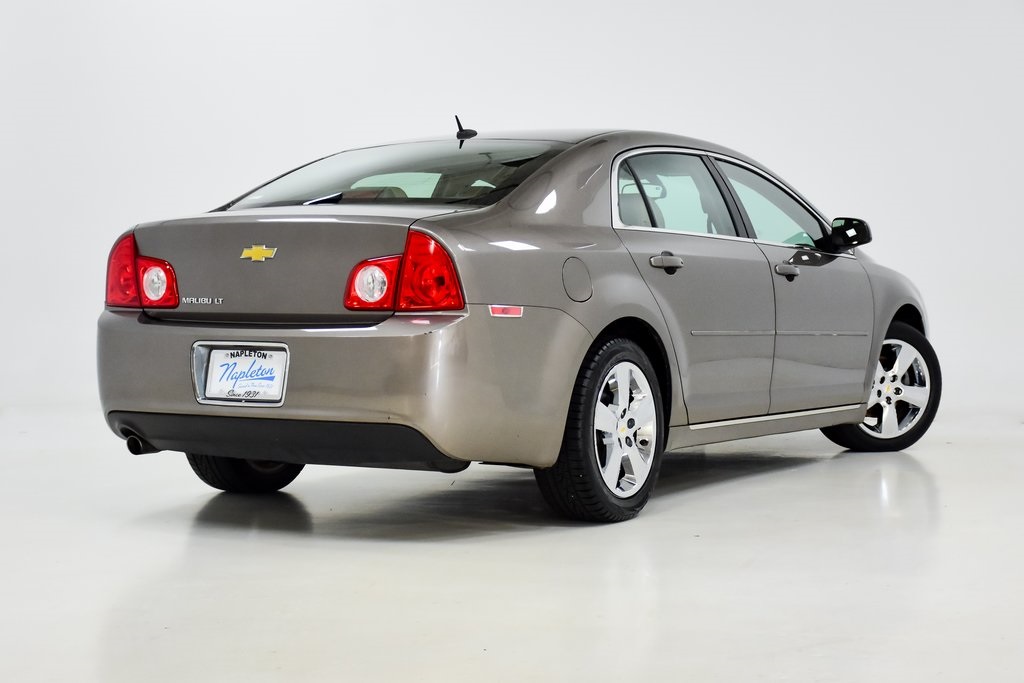 2010 Chevrolet Malibu LT 26