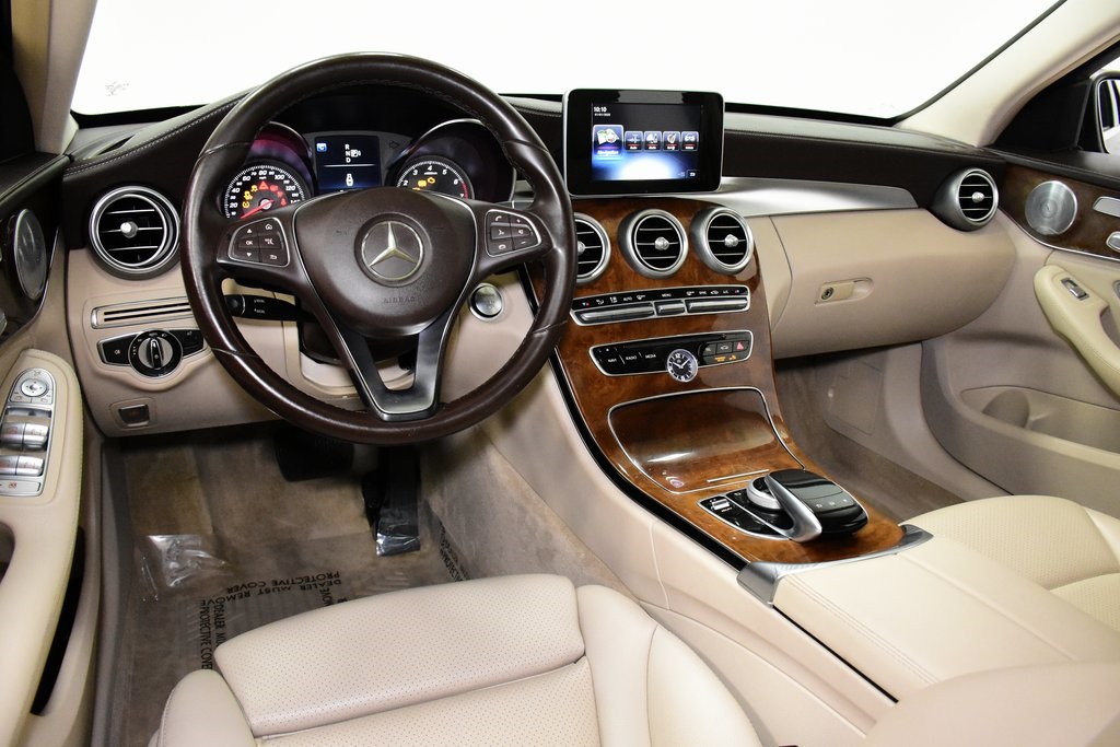 2015 Mercedes-Benz C-Class C 300 6