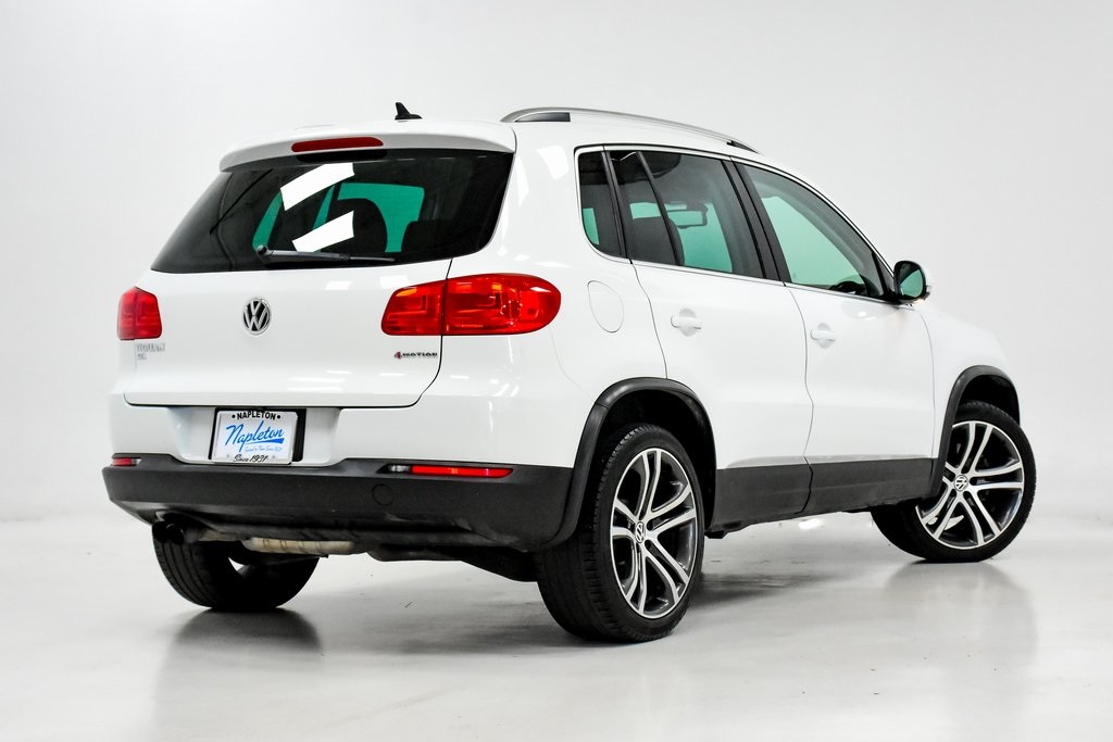 2017 Volkswagen Tiguan 2.0T SEL 29