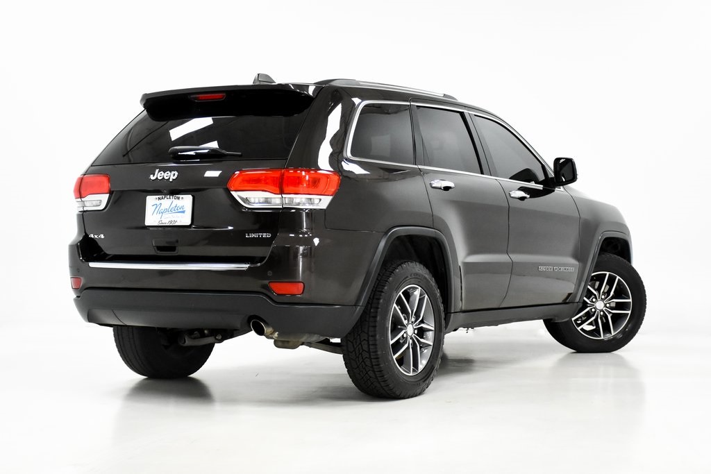 2017 Jeep Grand Cherokee Limited 30