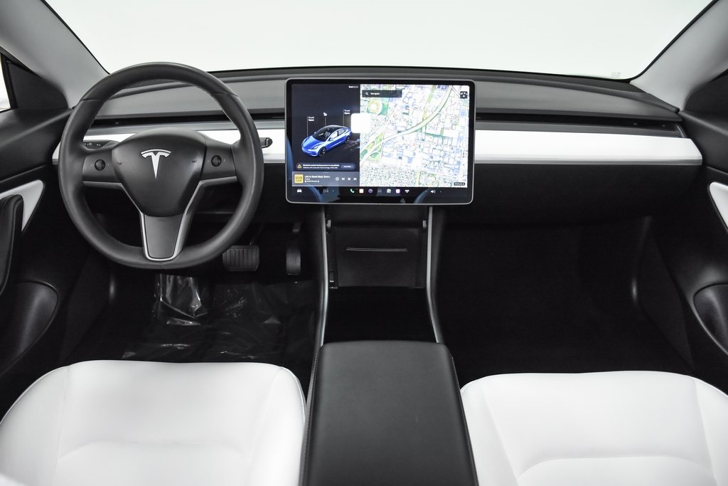 2020 Tesla Model 3 Standard Range Plus 22