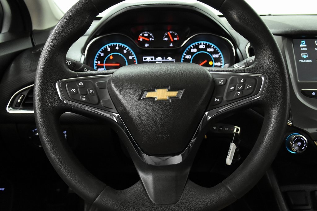 2016 Chevrolet Cruze LT 9