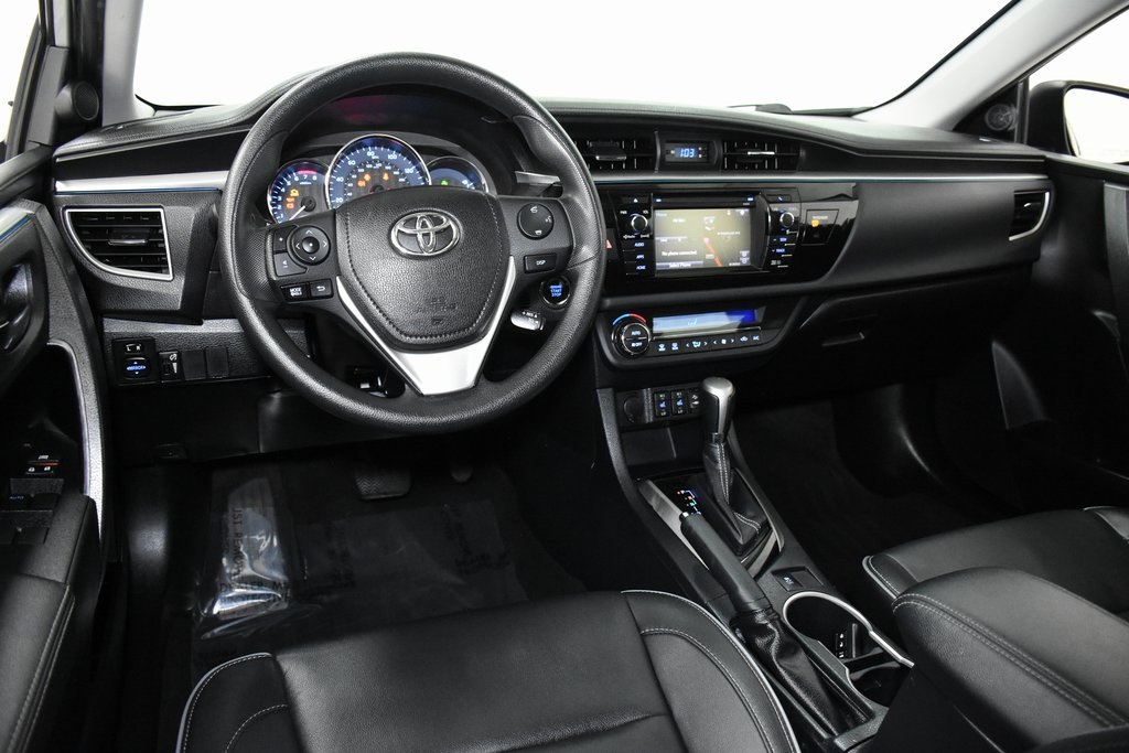 2016 Toyota Corolla LE Premium 6