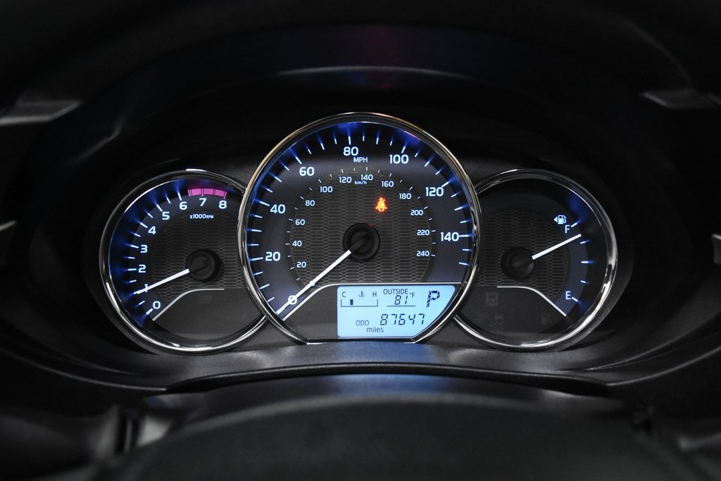 2016 Toyota Corolla LE Premium 12