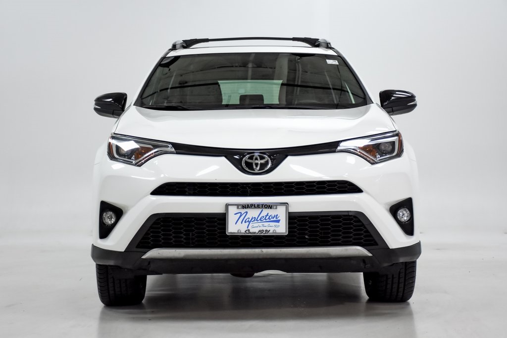 2017 Toyota RAV4 SE 4