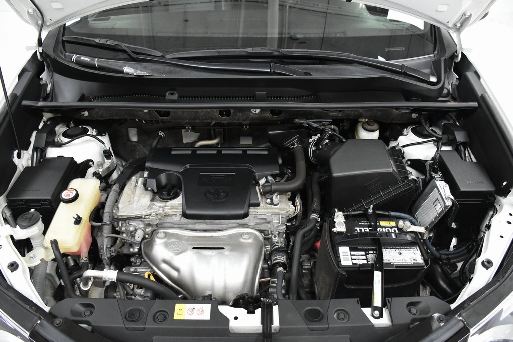 2017 Toyota RAV4 SE 31