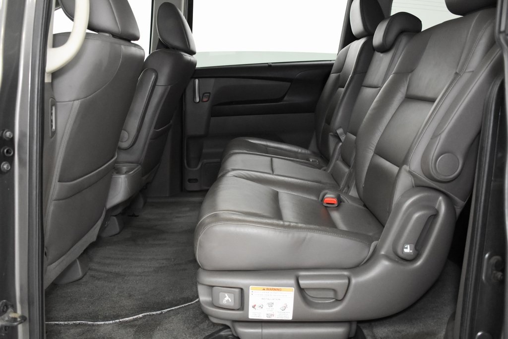 2011 Honda Odyssey EX-L 23