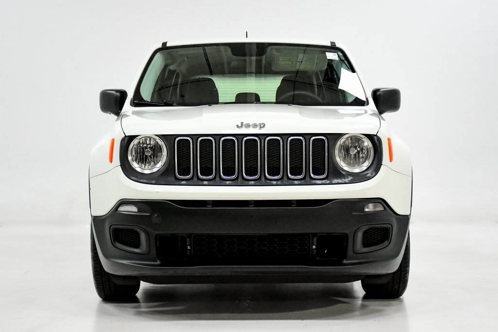 2015 Jeep Renegade Sport 4