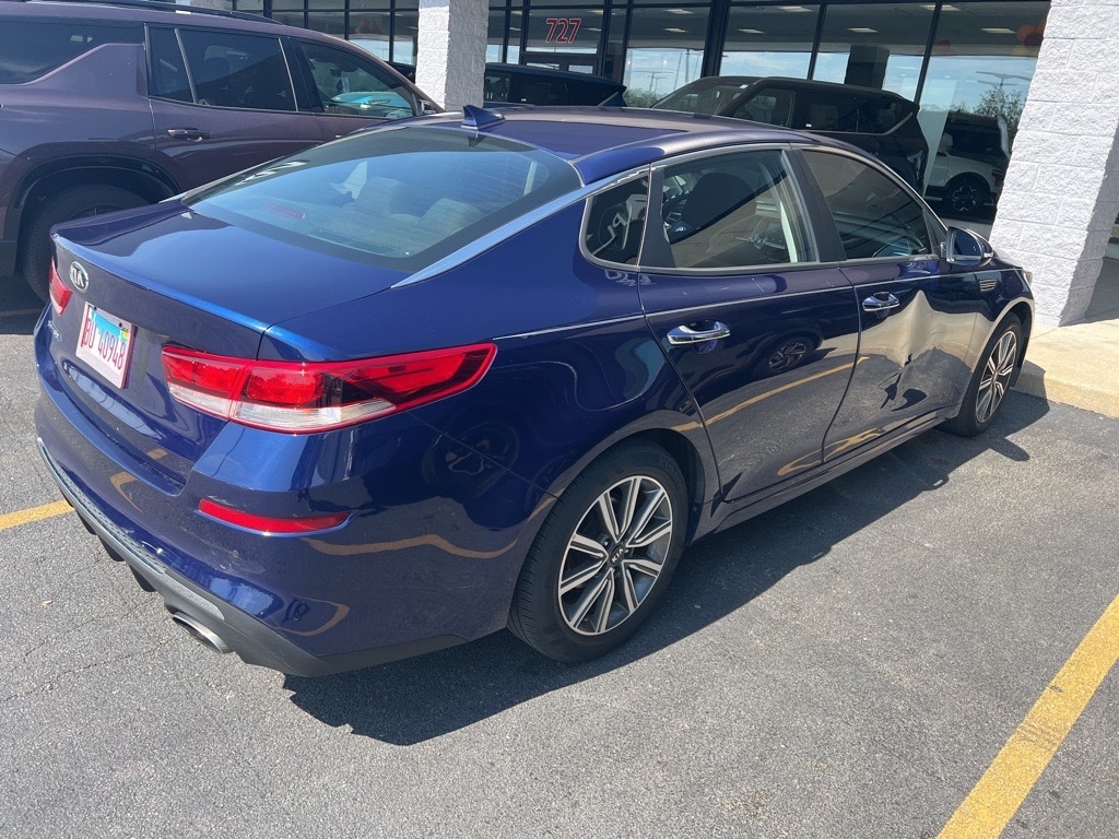 2019 Kia Optima LX 4