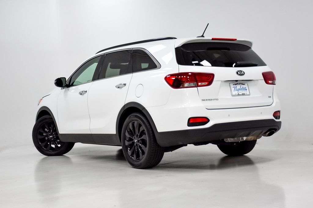 2020 Kia Sorento S 28