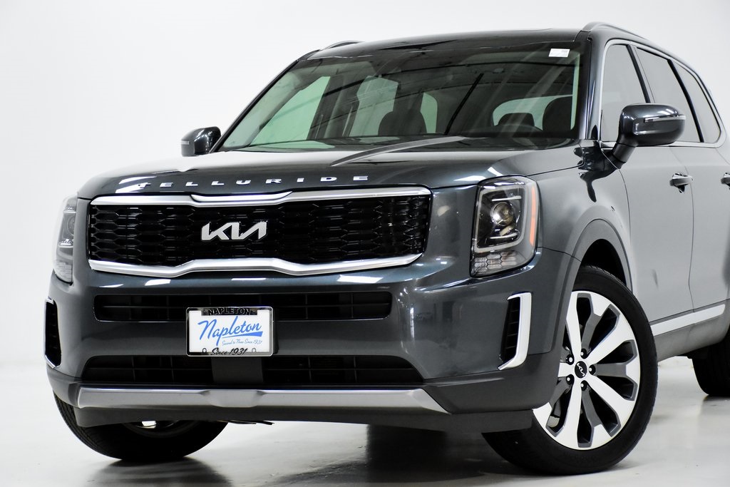 2022 Kia Telluride S 2