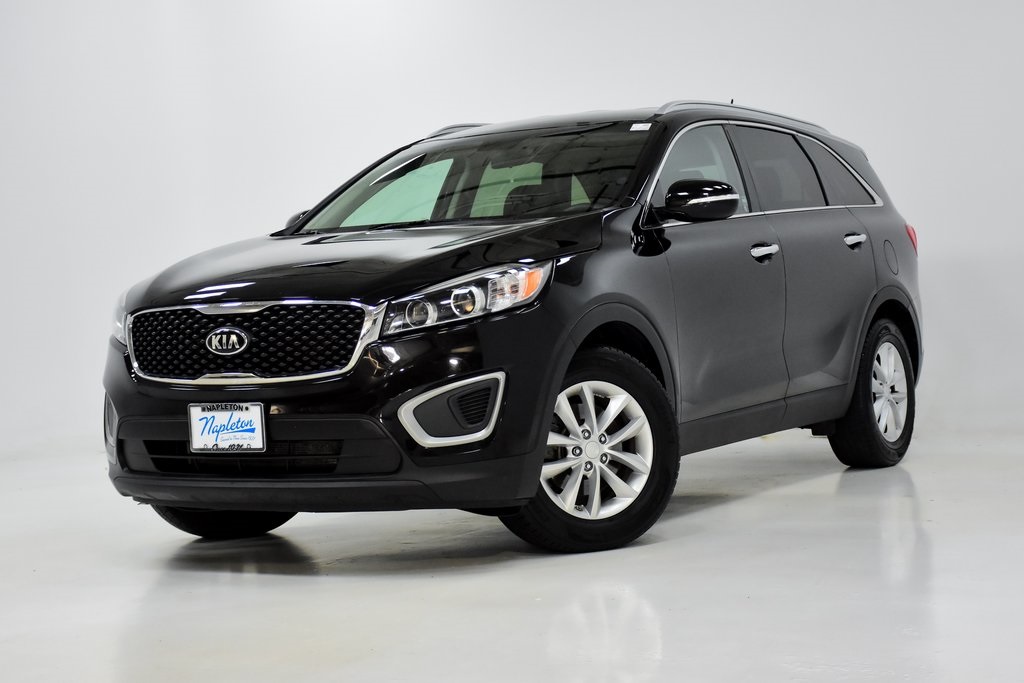 2017 Kia Sorento LX 1