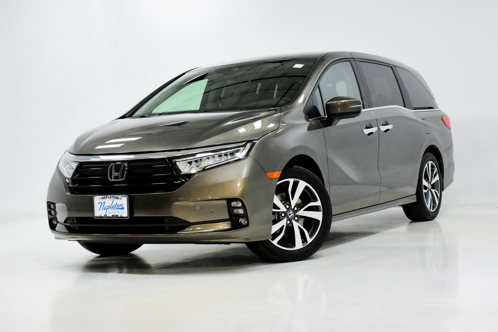 2022 Honda Odyssey Touring 1