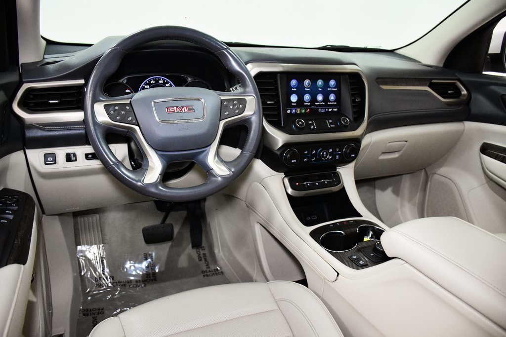 2022 GMC Acadia Denali 6