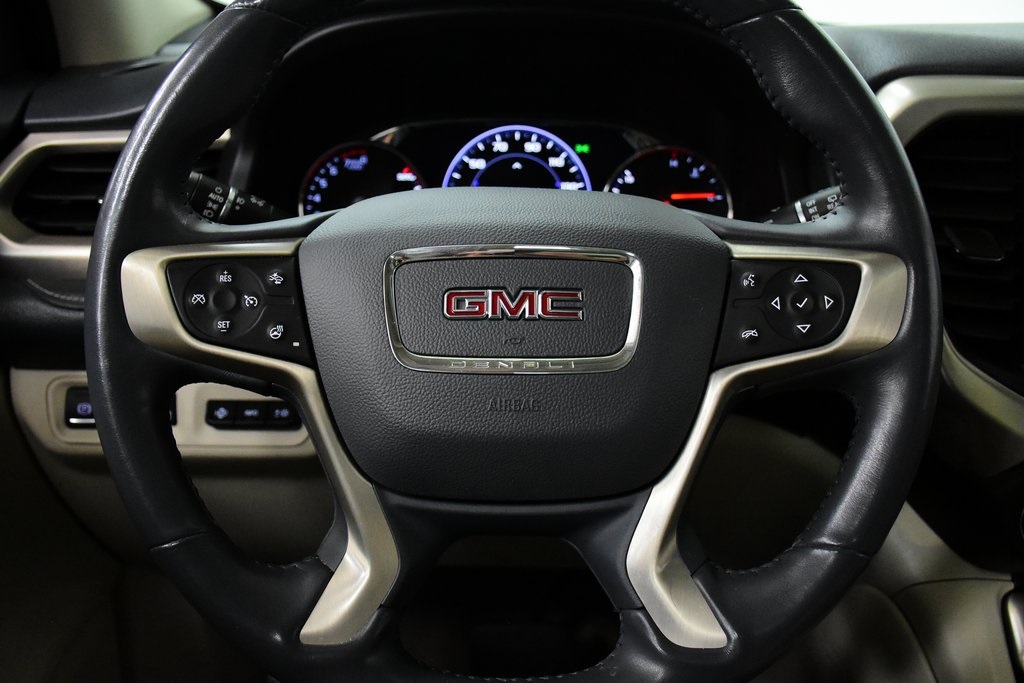 2022 GMC Acadia Denali 12