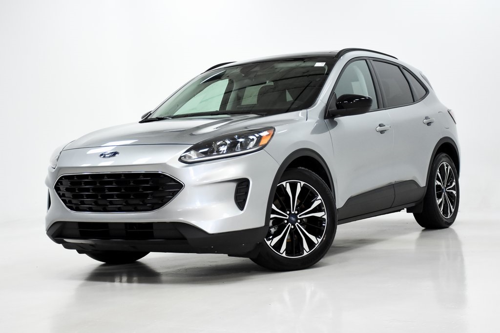 2021 Ford Escape SE 1