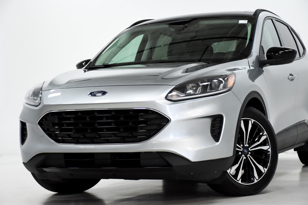 2021 Ford Escape SE 2