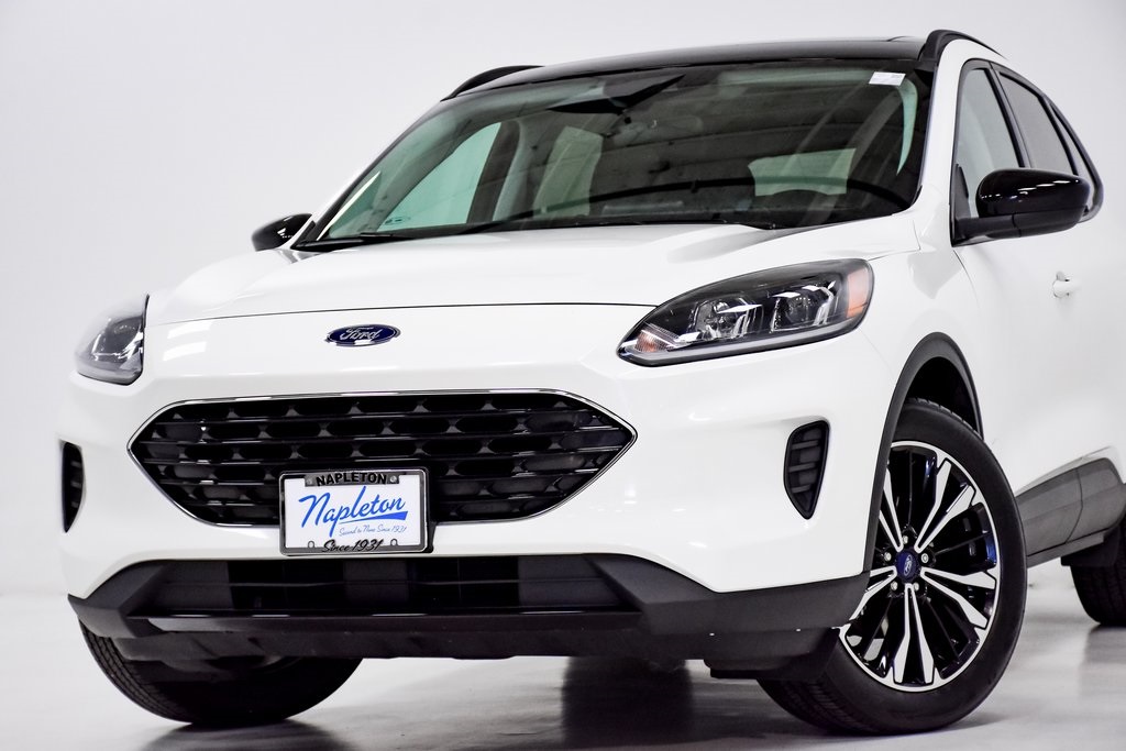 2021 Ford Escape SE Hybrid 2