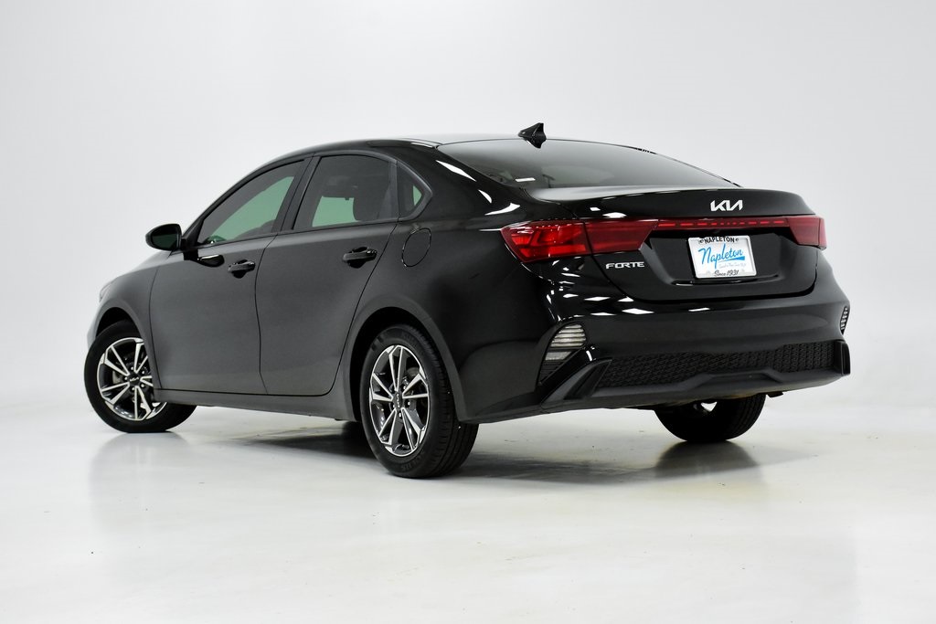 2022 Kia Forte LXS 26