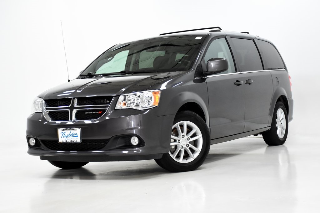 2020 Dodge Grand Caravan SXT 1