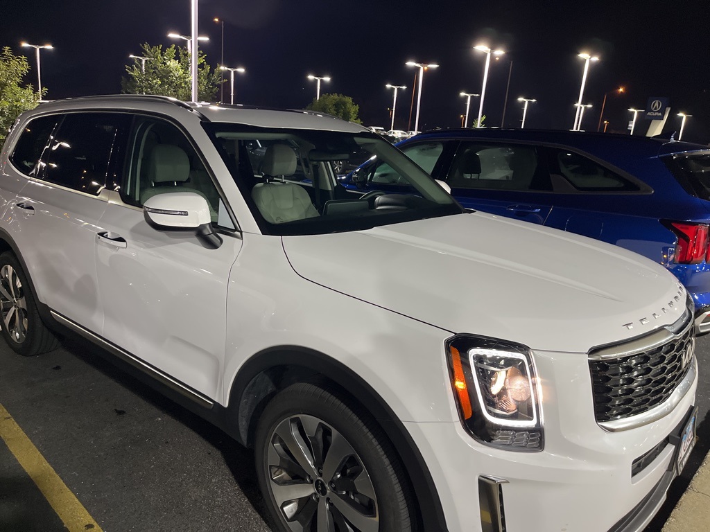 2022 Kia Telluride S 2