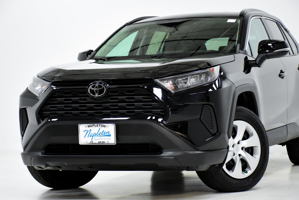 2020 Toyota RAV4 LE 2